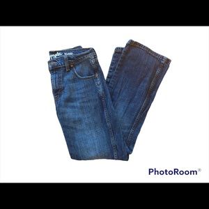 Men’s Wrangler Retro relaxed bootcut. Excellent condition. No frays, rips, holes